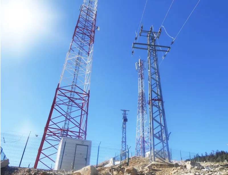 Efficient migration of street cabinet powering for 5G & IoT infrastructure