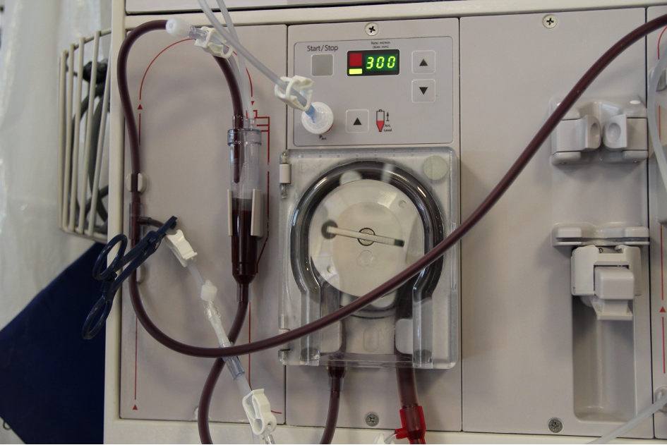 Dialysis and power supply